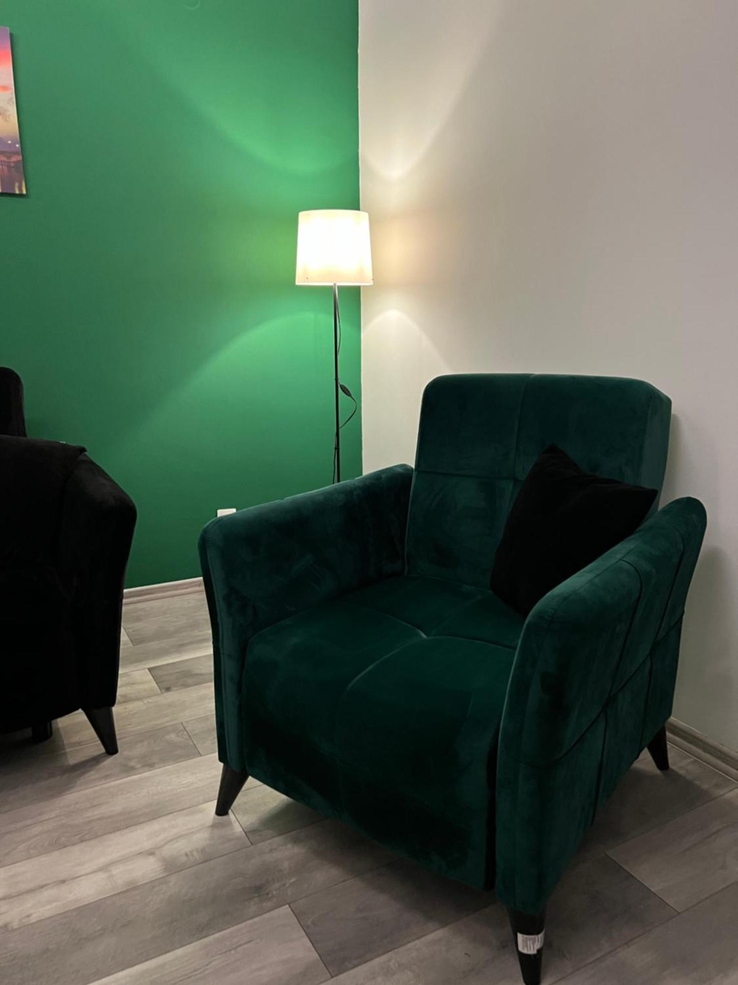 Apartman Omar Stan Na Dan Besplatan Parking SJJ Exterior foto